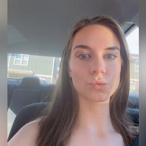 Meet your Posher, Mckenzie